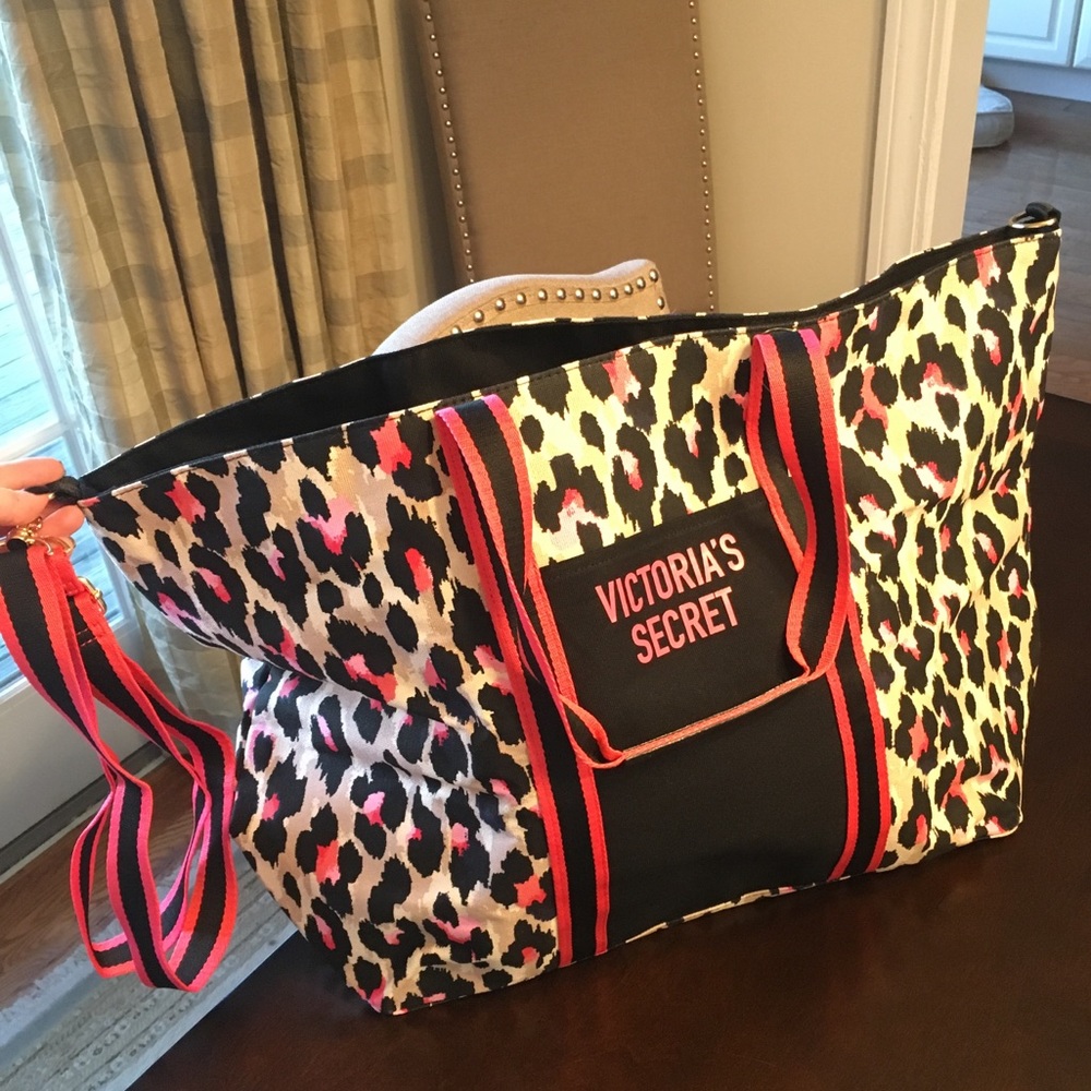 Victoria’s Secret Tote